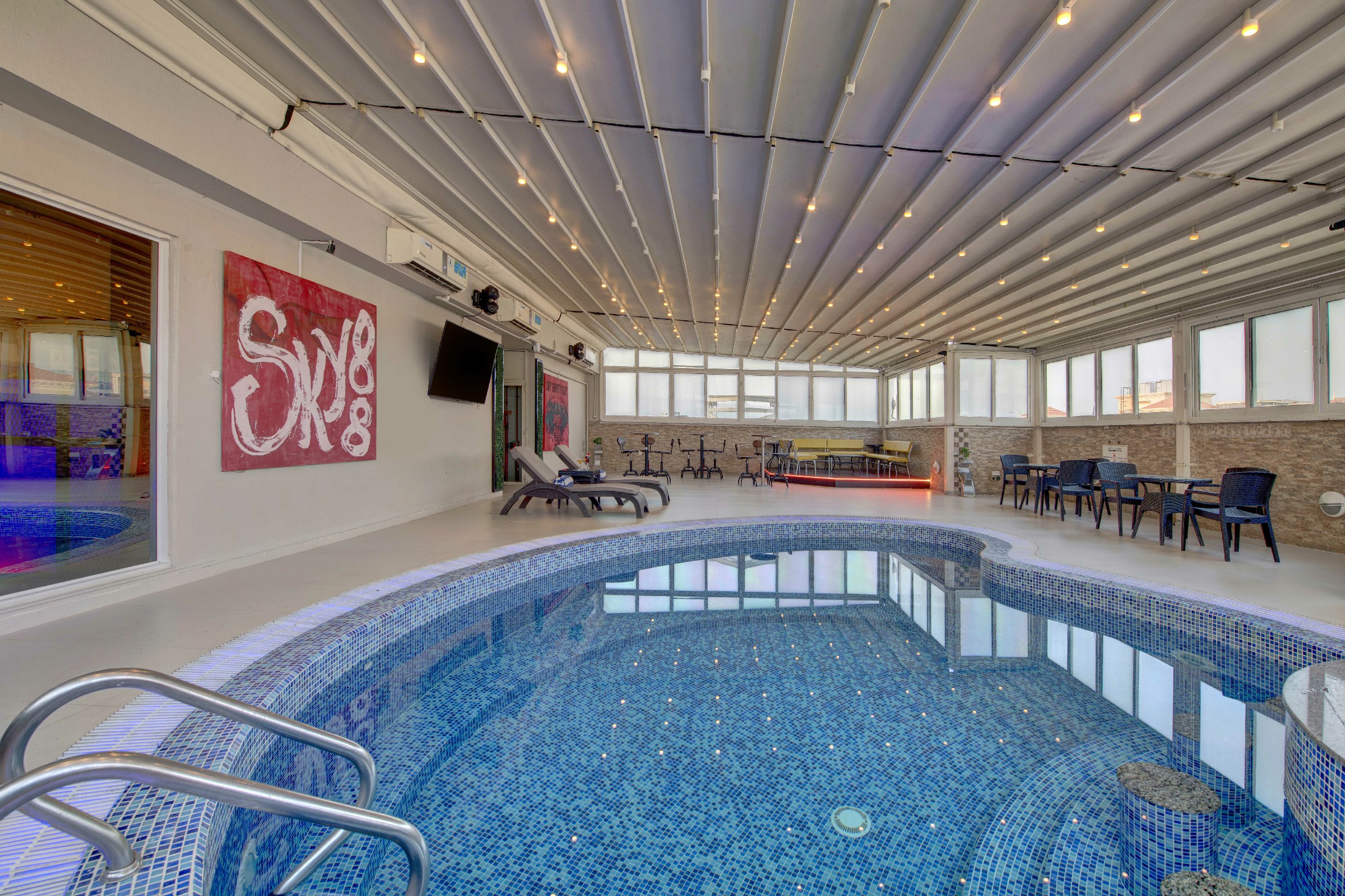 Outdoor Swimming Pool